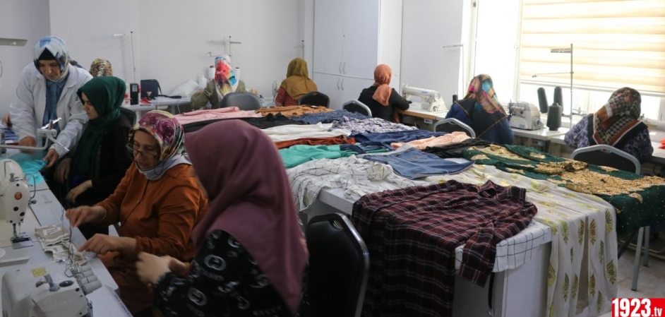buyuksehirden-hem-kurs-hem-de-istihdam-imkani-1-1691750505